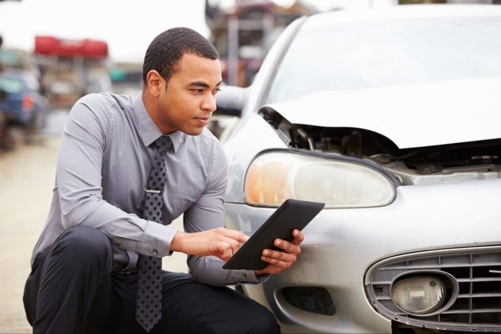 Auto Accident insurance adjuster